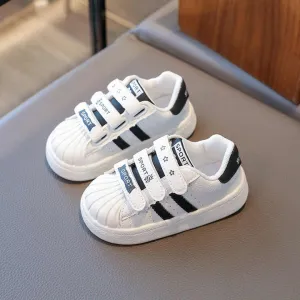 أحذية كاجوال عصرية للأطفال للربيع والخريف . Fashion Kids Casual Shoes for Spring and Autumn, Soft