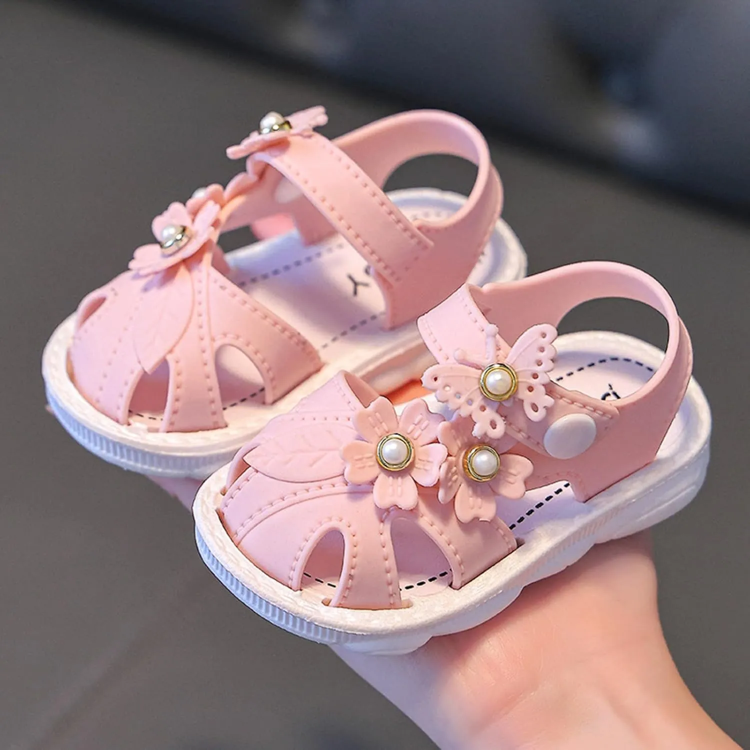 Children Shoes Comfortable Flat Sandals Fashionable Toe Covering Children Toddler Shoes Beach Girls Outdoor Slippers