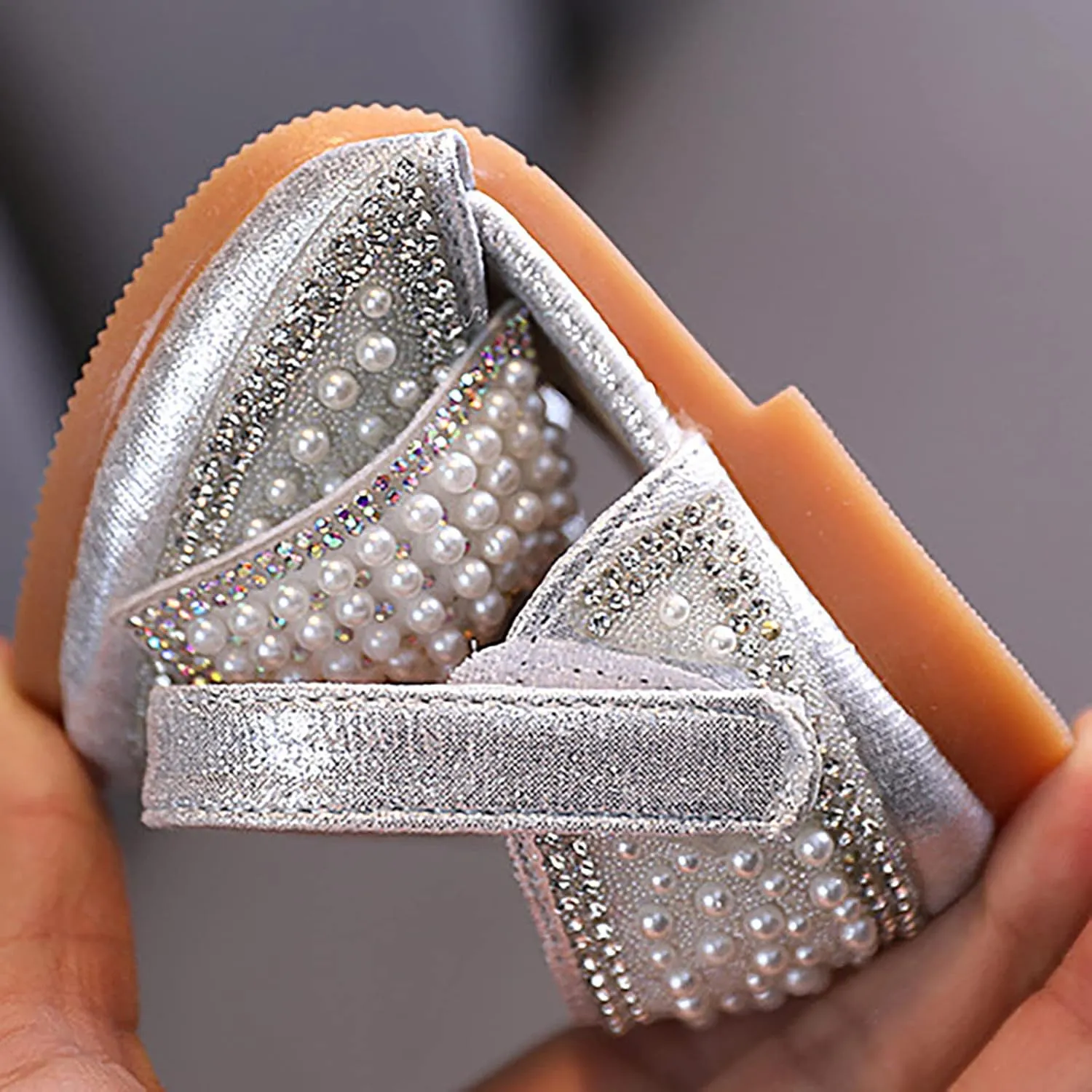 Fashion Spring And Summer Children Dance Shoes Girls Dress Performance Princess Shoes Flat Bottom Round Youth Rain Boots