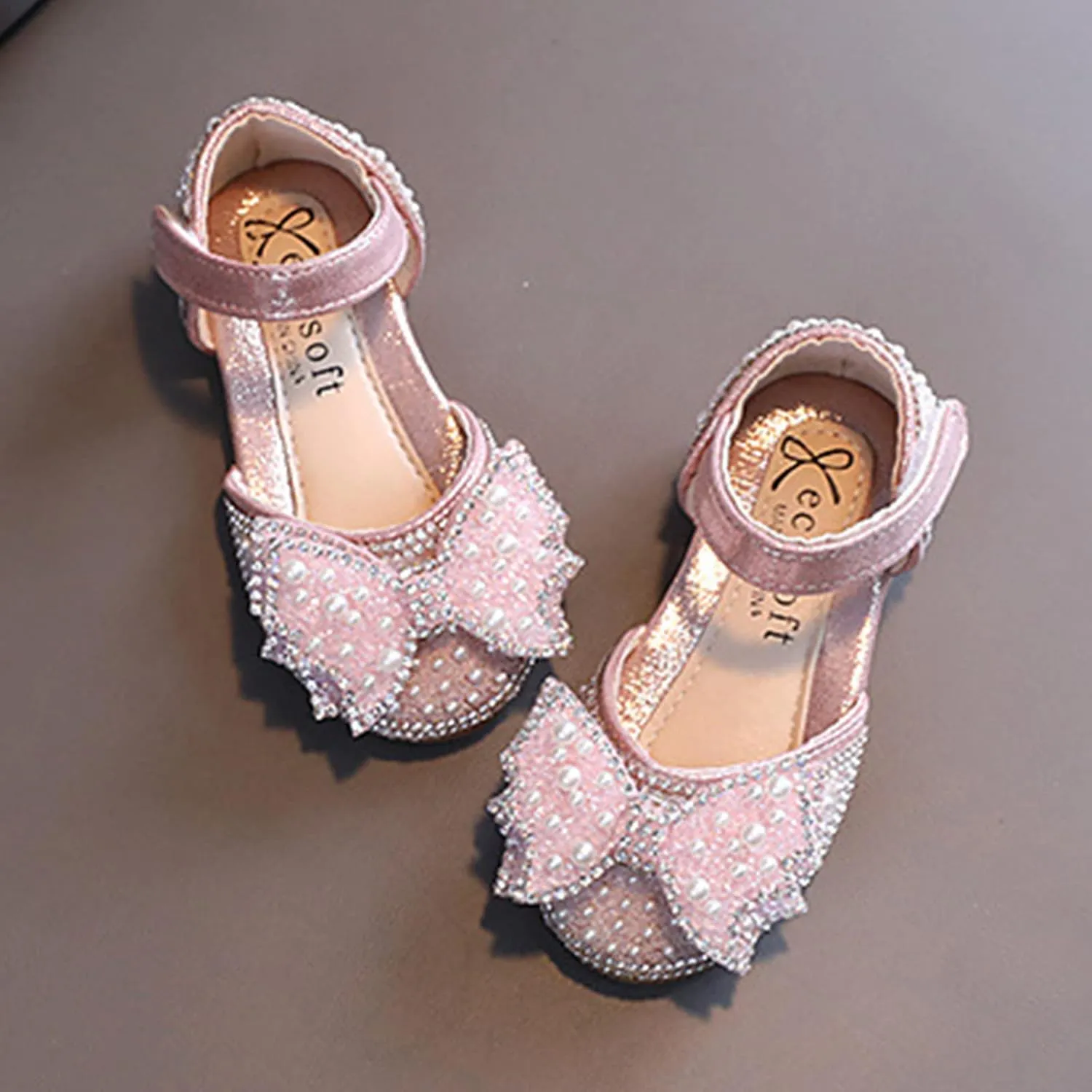 Fashion Spring and Summer Children Dance Shoes Girls Dress Performance Princess Shoes Pearl Sequin Bow Hook Loop Simple