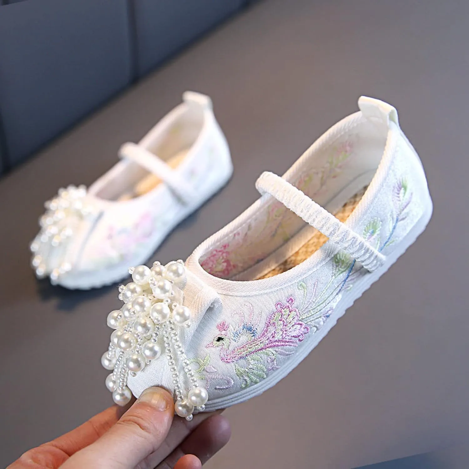Girls Embroidered Sandals Fashionable Costume Children Performance Children Embroidered Sandals Slide Sandal