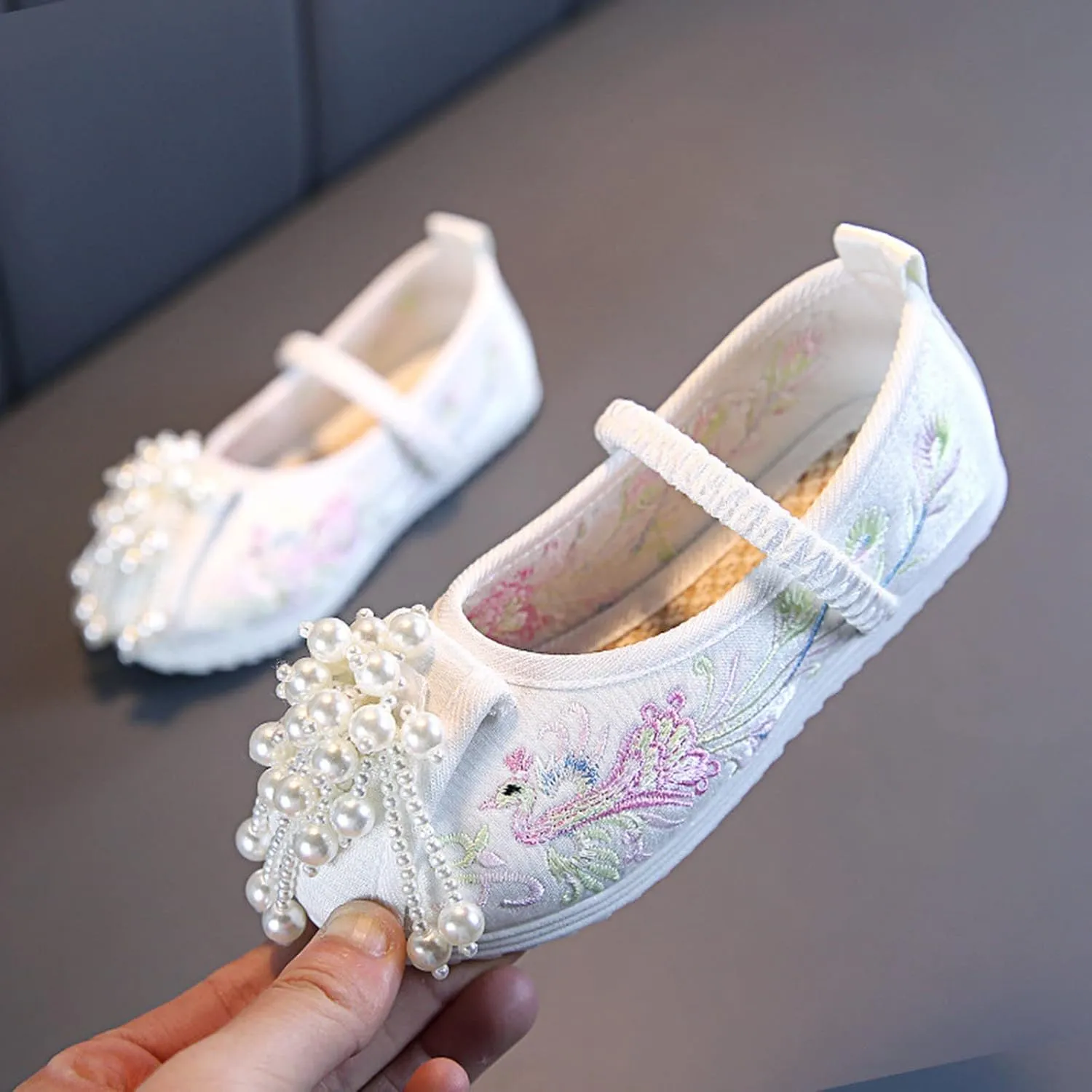 Girls Embroidered Sandals Fashionable Costume Children Performance Children Embroidered Sandals Slide Sandal