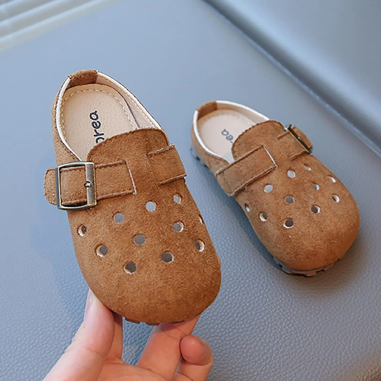 Girls Shoes Comfortable Closed Toe Slip On Sandals Fashionable Casual Slippers Sandals for Toddler Girl White