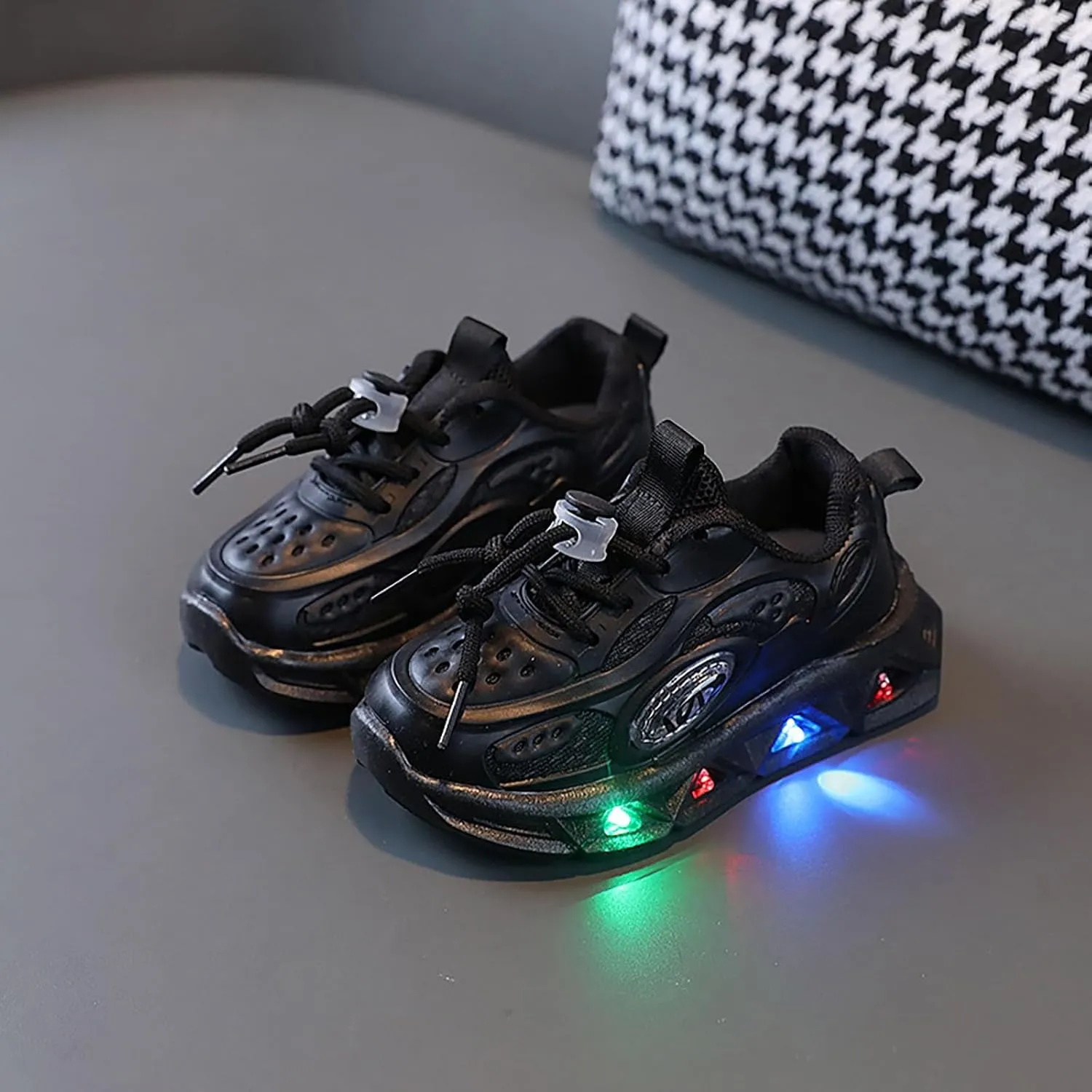 Kids Light-Up Flashing Sneaker Athletic Running Shoes with Strap, Fashionable and Fun for Boys Girls Hot Dress Toddler