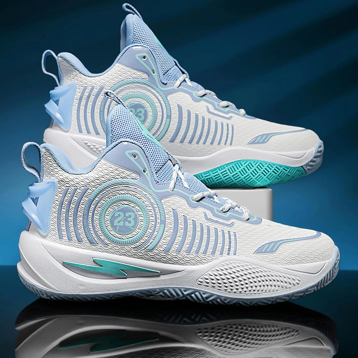 Men's High-Top Basketball ShoesWear-Resistant and Anti-Slip Soles Running Shoes Graffiti Design Fashionable Sports Shoes