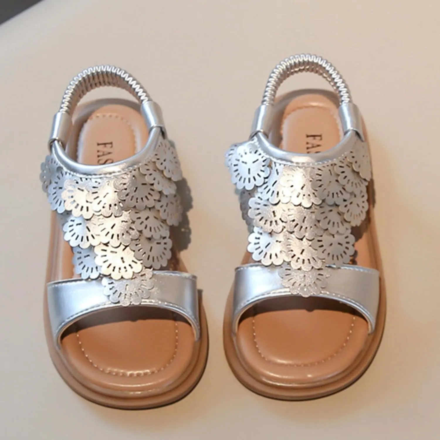 out Sandals for Girls Trendy Flat Boho Sandal Comfy Beach Outwear Hiking School Footwear Summer Shoes