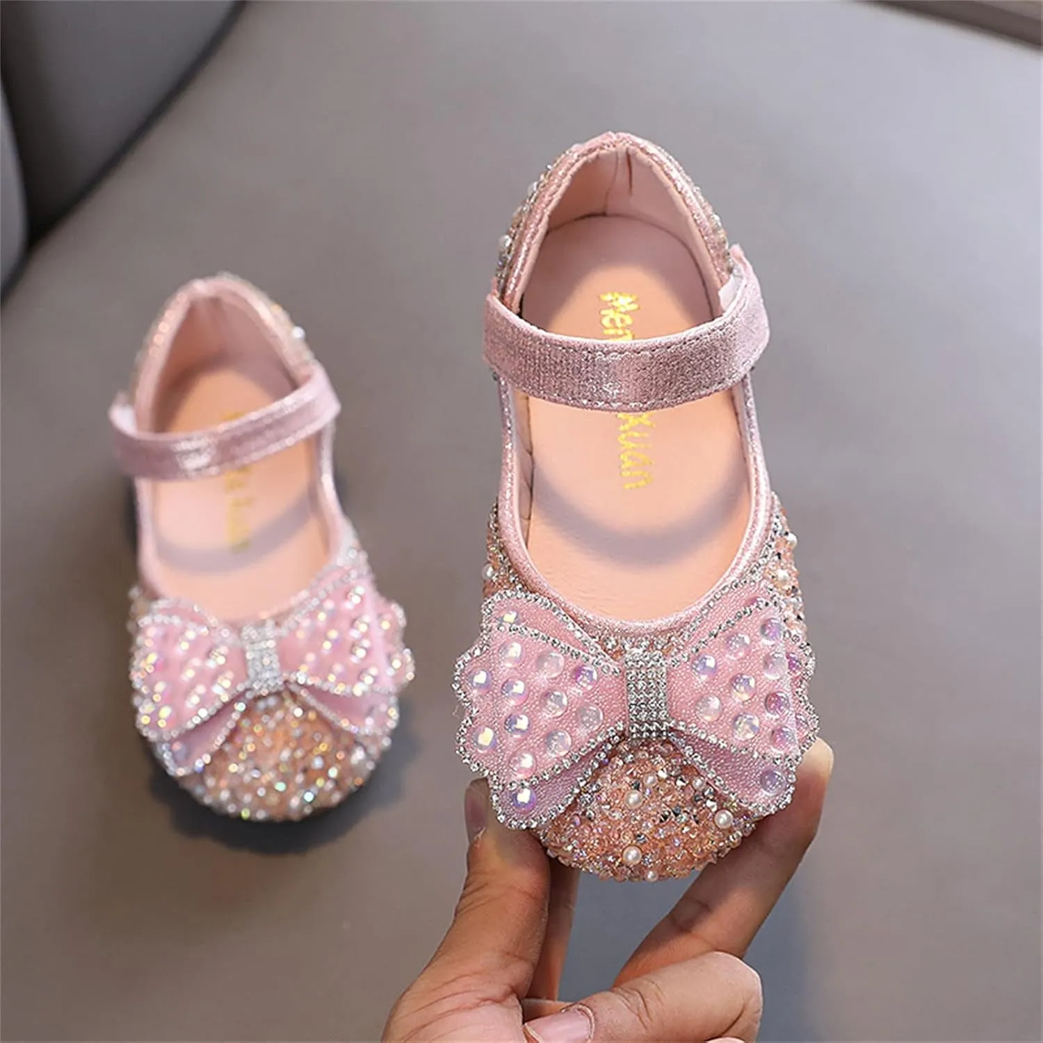 Spring and Summer Children Dance Shoes Girls Performance Princess Shoes Rhinestone Pearl Dress