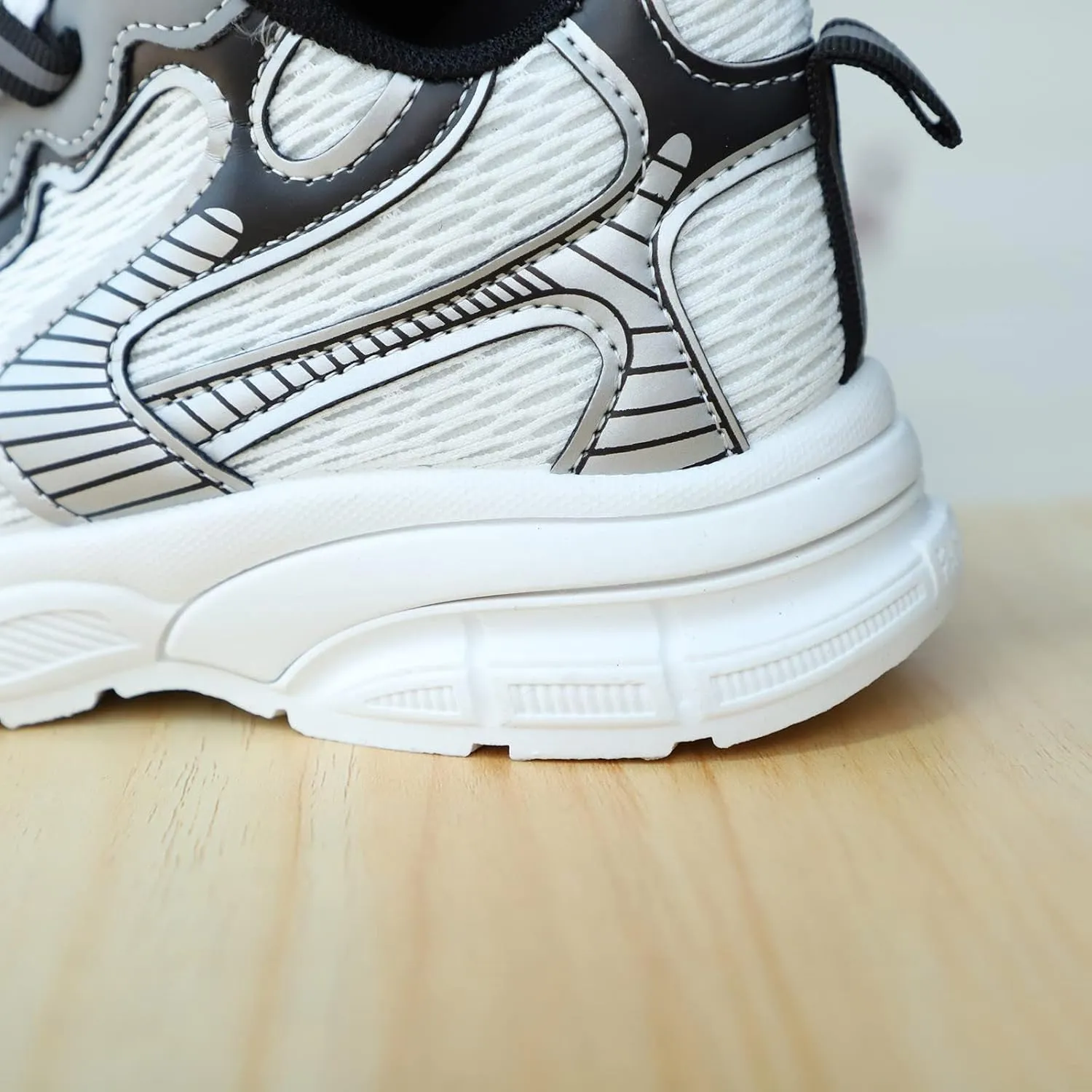 Toddler Baby Sneakers Fashionable Children Sports Boys and Girls Thick Non Slip Boy Solid Tied Shoes Casual Shoes