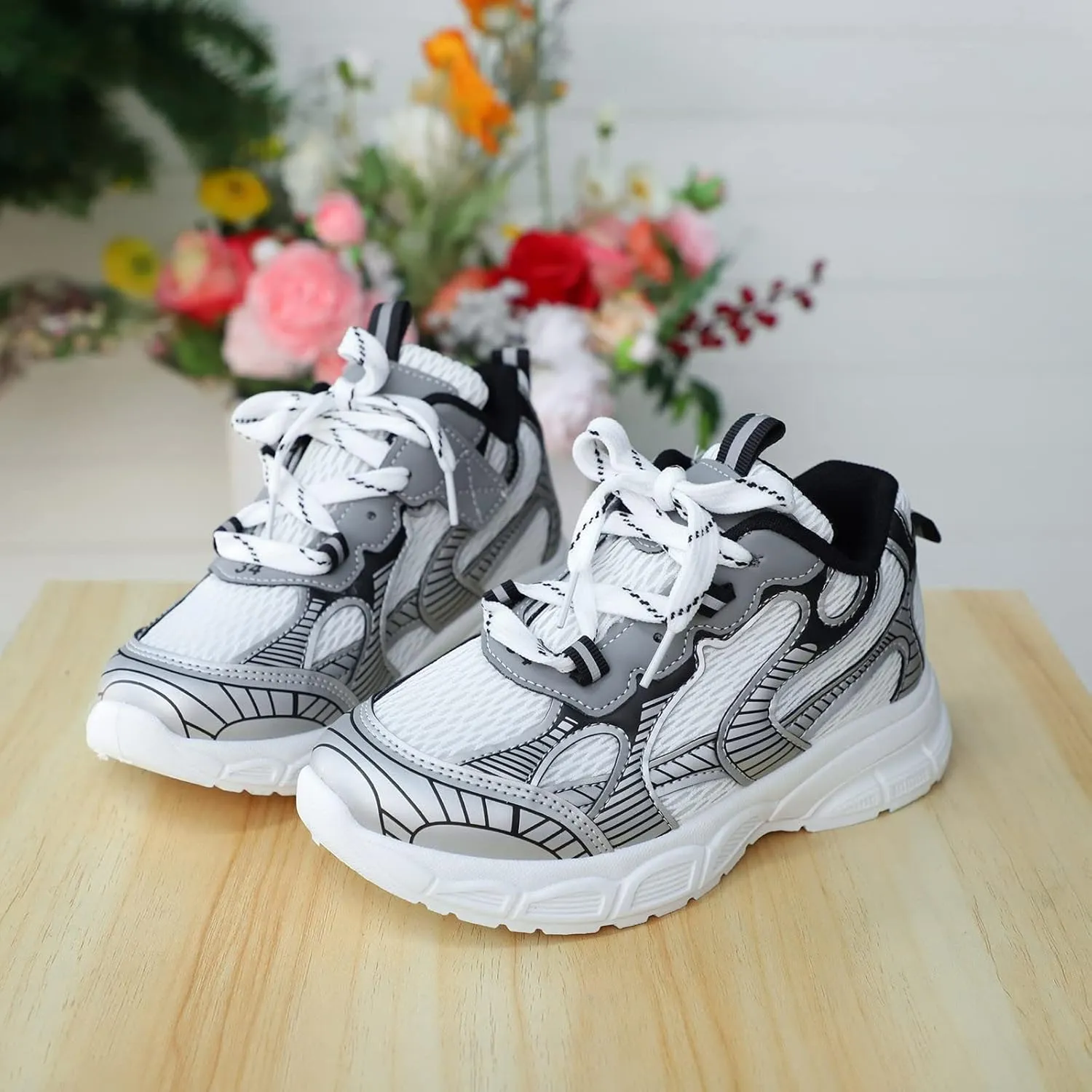 Toddler Baby Sneakers Fashionable Children Sports Boys and Girls Thick Non Slip Boy Solid Tied Shoes Casual Shoes