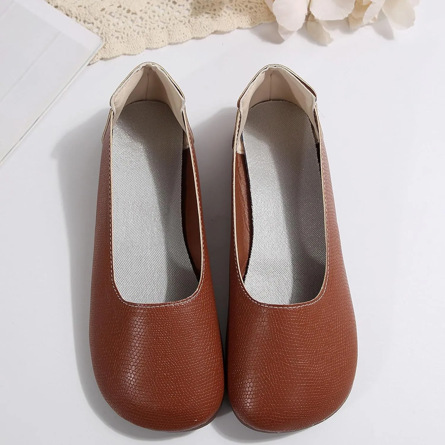 Women's Flats Shoes Summer Comfortable Closed Toe Slip on Ballet Flats Casual Soft Bottom Driving Work Walking Shoes Elegant Wedges