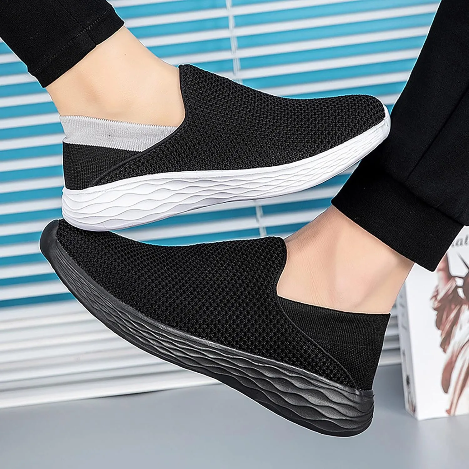 Workout Athletic Sport Shoes for Men Lightweight Breathable Walking Shoe Gym Tennis Lightweight Minimalist Shoes